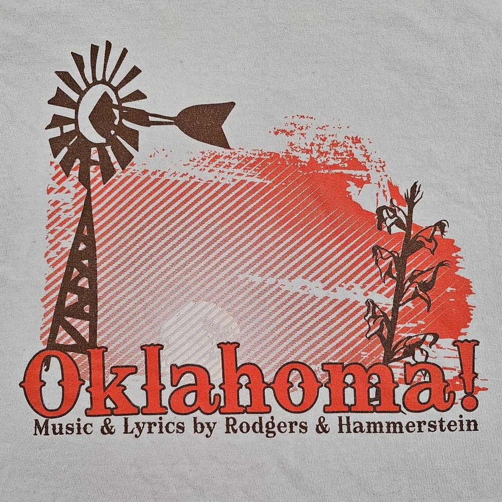 Oklahoma! 2017 Local‎ Production Ivory Short Sleeve Cotton T-Shirt Men's M